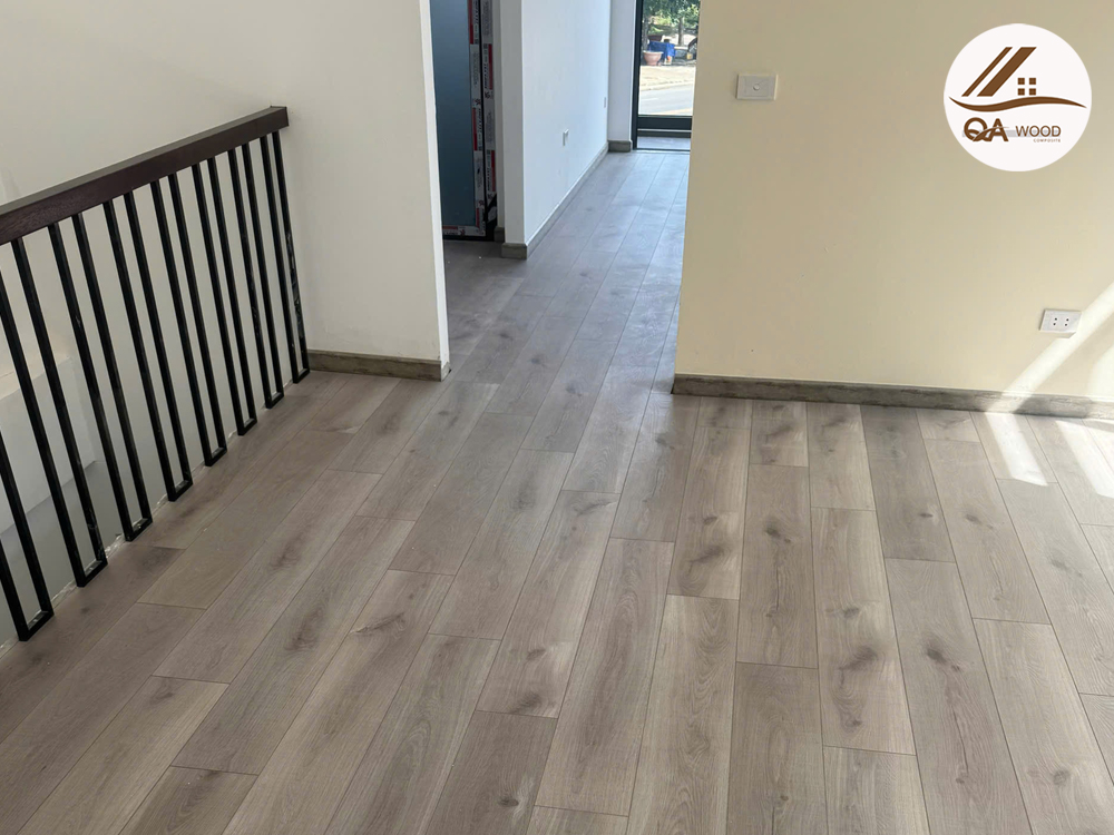 Thi Công Sàn Gỗ Hèm Khóa Cho Biệt Thự Sun Casa Bình Dương